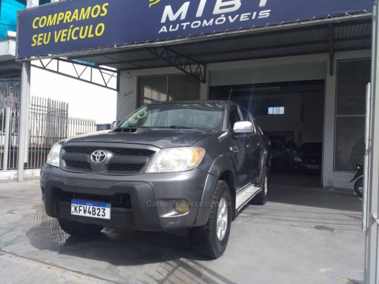 TOYOTA - HILUX - 2008/2008 - Cinza - R$ 109.900,00